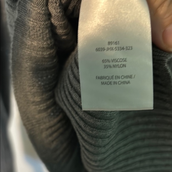 Grey Lightweight Knit Long Sleeve Top - Picture 4 of 6